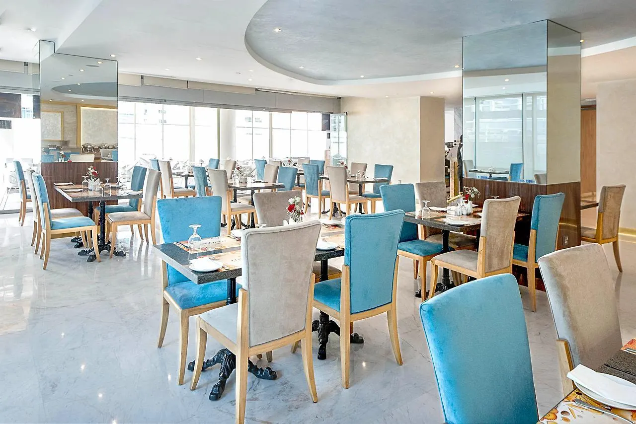 דובאי Social Hotel