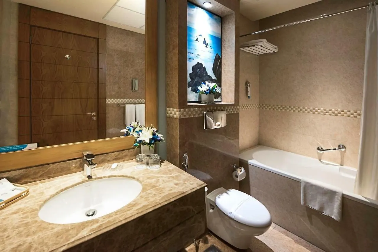 Social Hotel Dubai 4*,